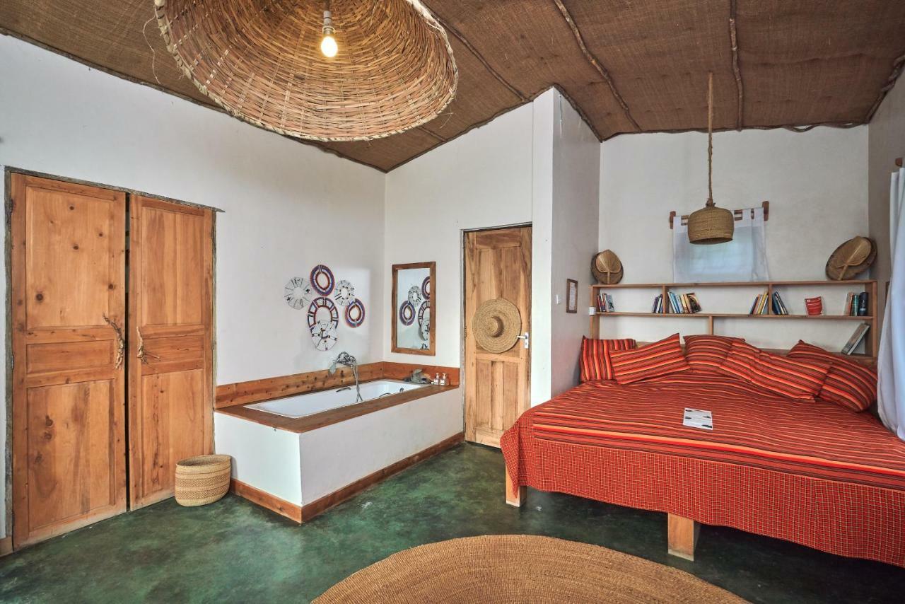 Nature Homes - Africa Amini Life Nkoanrua エクステリア 写真