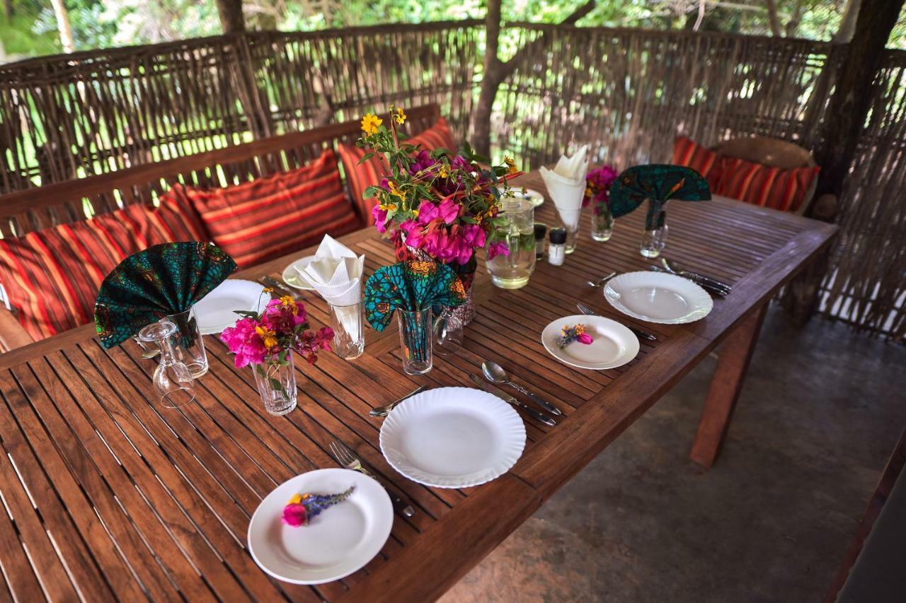 Nature Homes - Africa Amini Life Nkoanrua エクステリア 写真